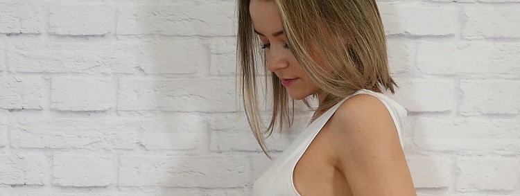 2019-11-06-sandra-very-short-teen-glamour-girl-video1080
