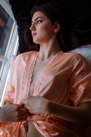 2021-07-17-summer-beautiful-arab-babe-with-transparent-satin-dressing-gown