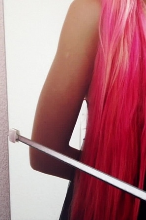 2022-12-31-mirror-mirror-on-the-wall-sexy-pink-hair-girl-adele