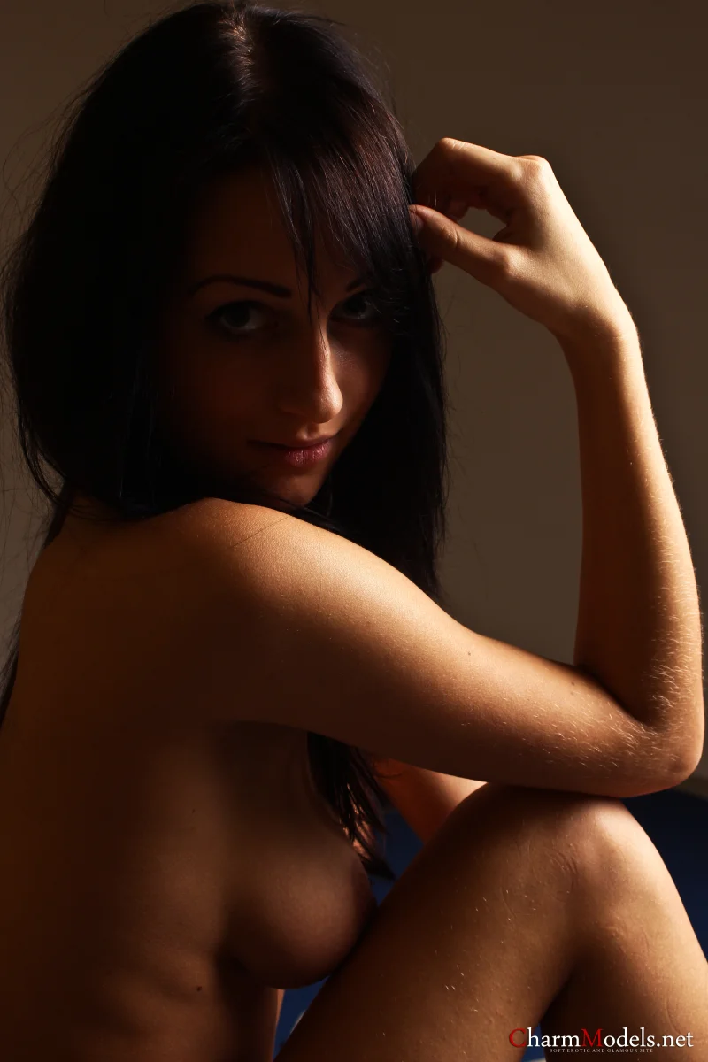 Anete Erotic Night at the Poker Table Preview picture 10