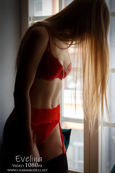 Red Lace and Evelina’s Slow Play