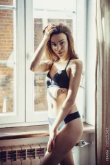 Coffee and Curves with Ieva Electra Preview picture 9