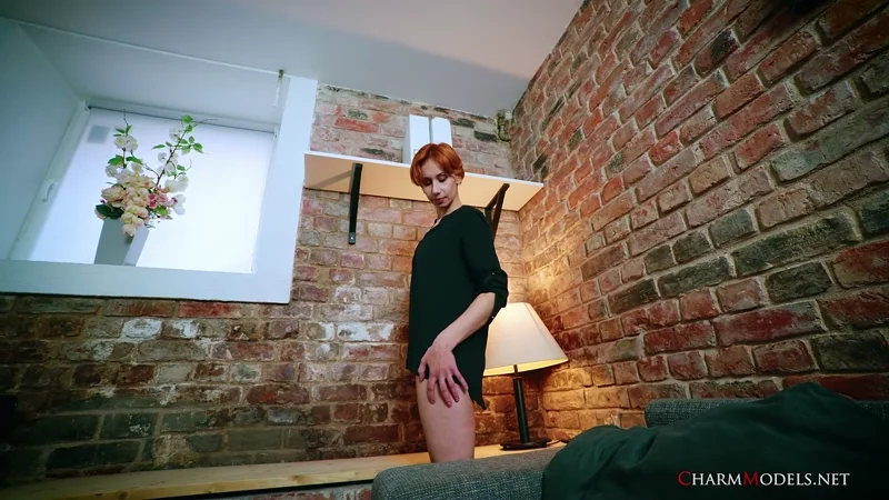 Mary Jane Lets Her Hips Do the Talking video preview frame 1