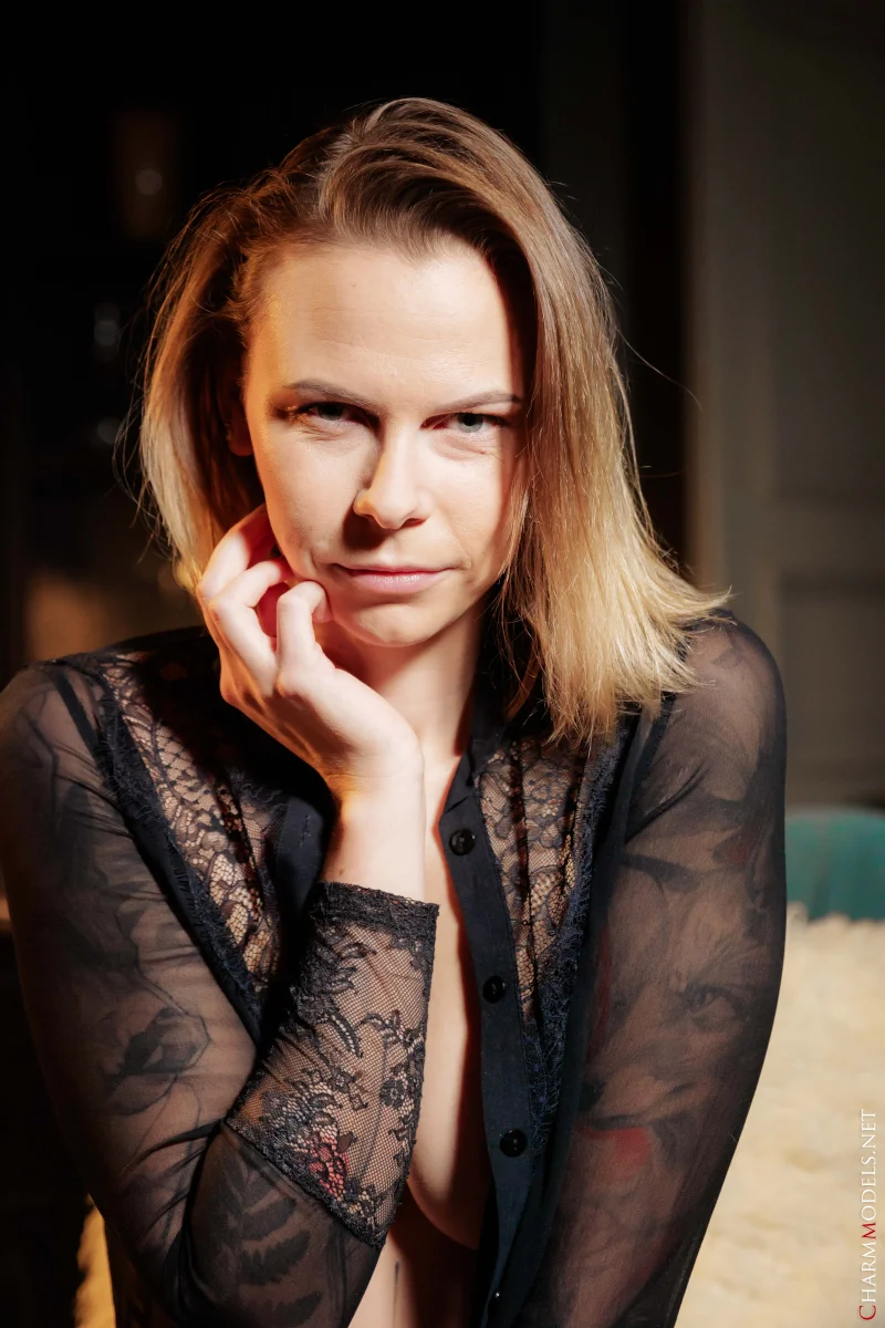 The Velvet Glance of Melissa Preview picture 7