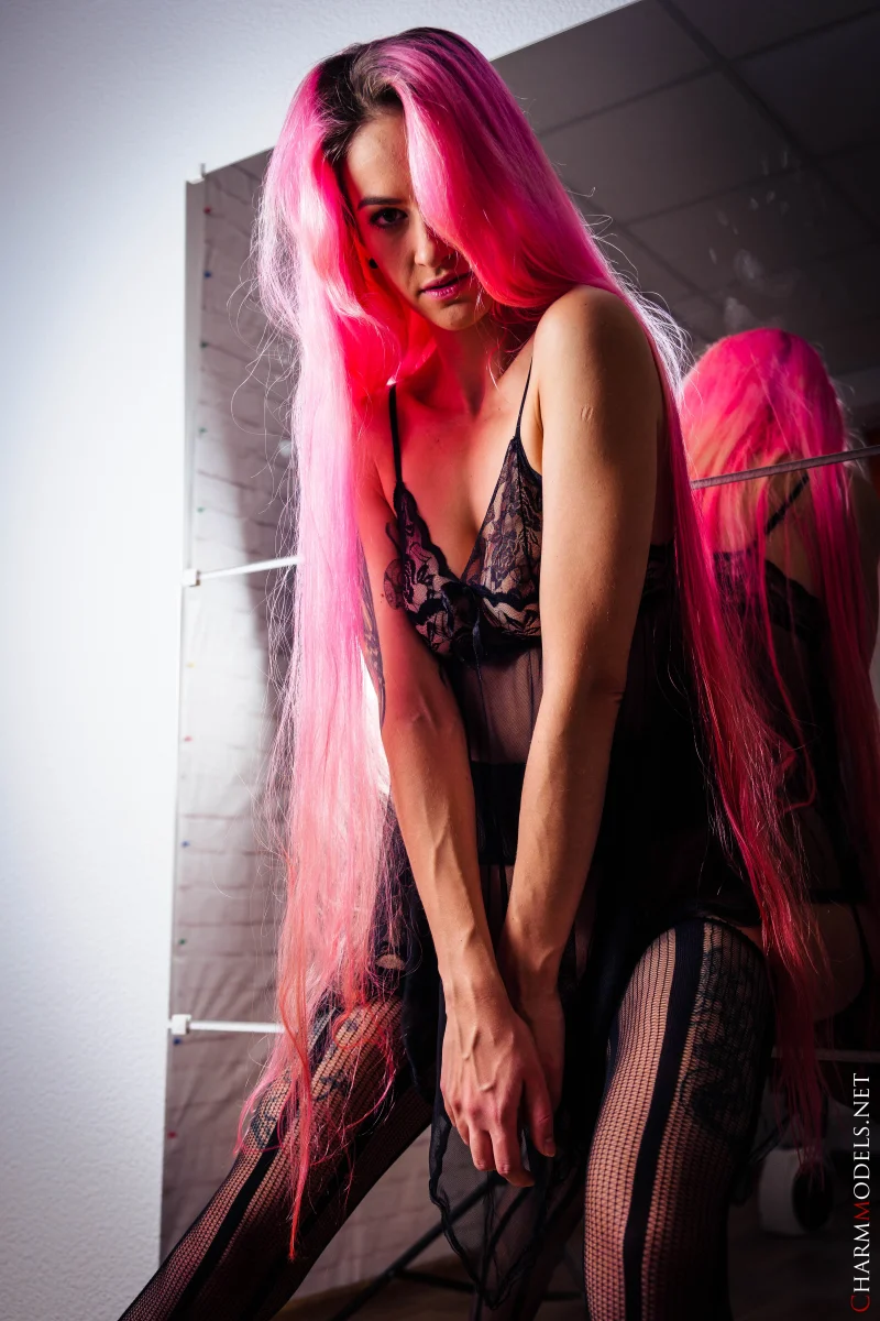 Adele Maple Stages Her Private Show Preview picture 10