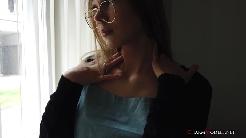 Secretary Games with Luise Wixx video preview frame 6