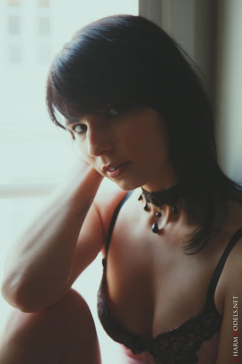Pink Lingerie Elegance with Voodoo Preview picture 4
