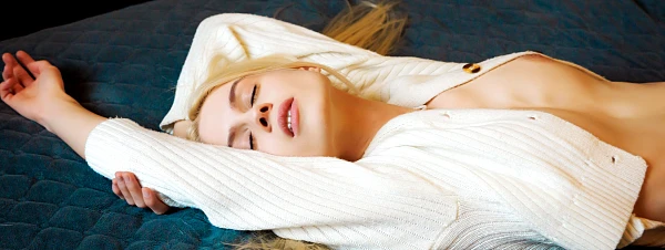 Elegant Amelia Flava Glamour in Warm Bedroom Glow